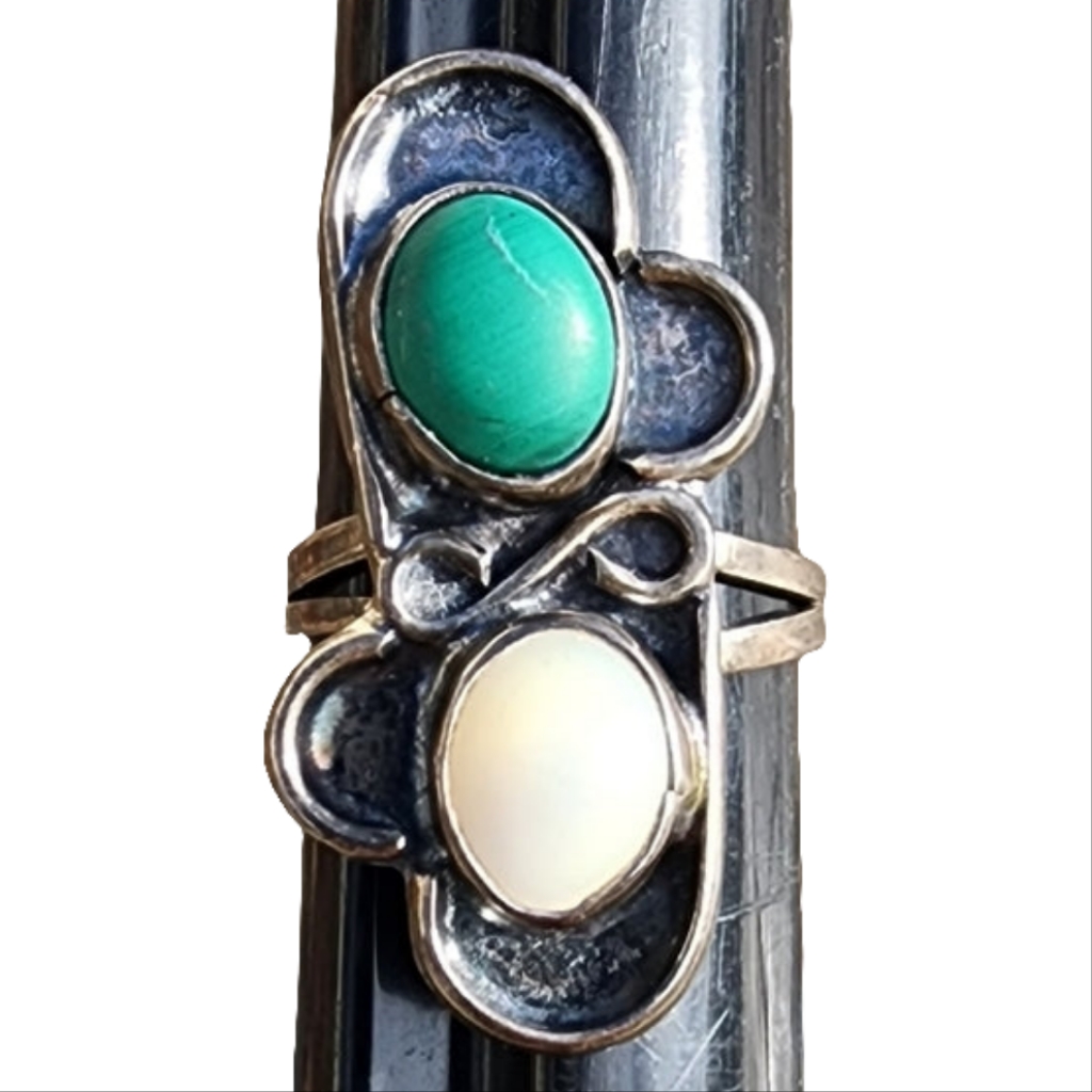 Sterling Silver Native American Malachite Mother Of Pearl Ring Size 675 149$